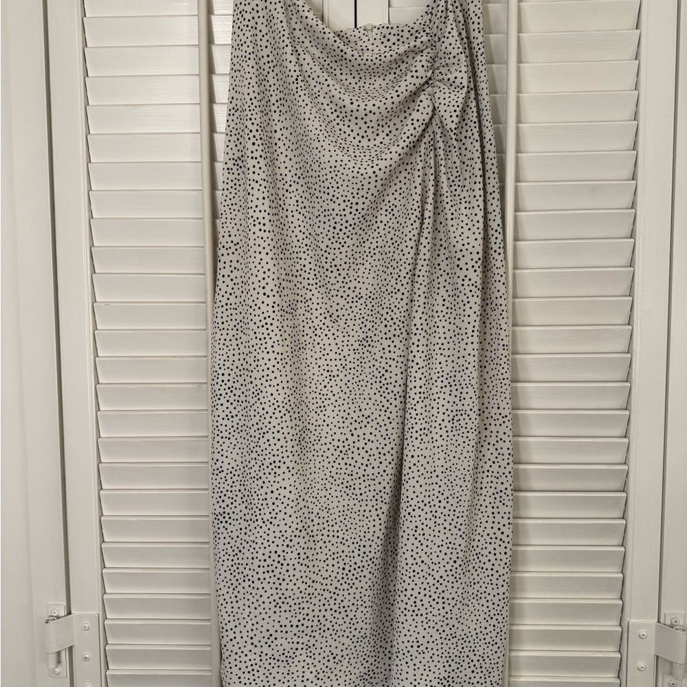 Zara Black and White Polka Dot Maxi Skirt with slit detail size L